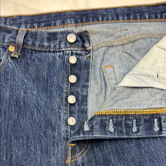 Levi's 501 Button-Fly Blue Men's Jeans - Picture 5 of 7